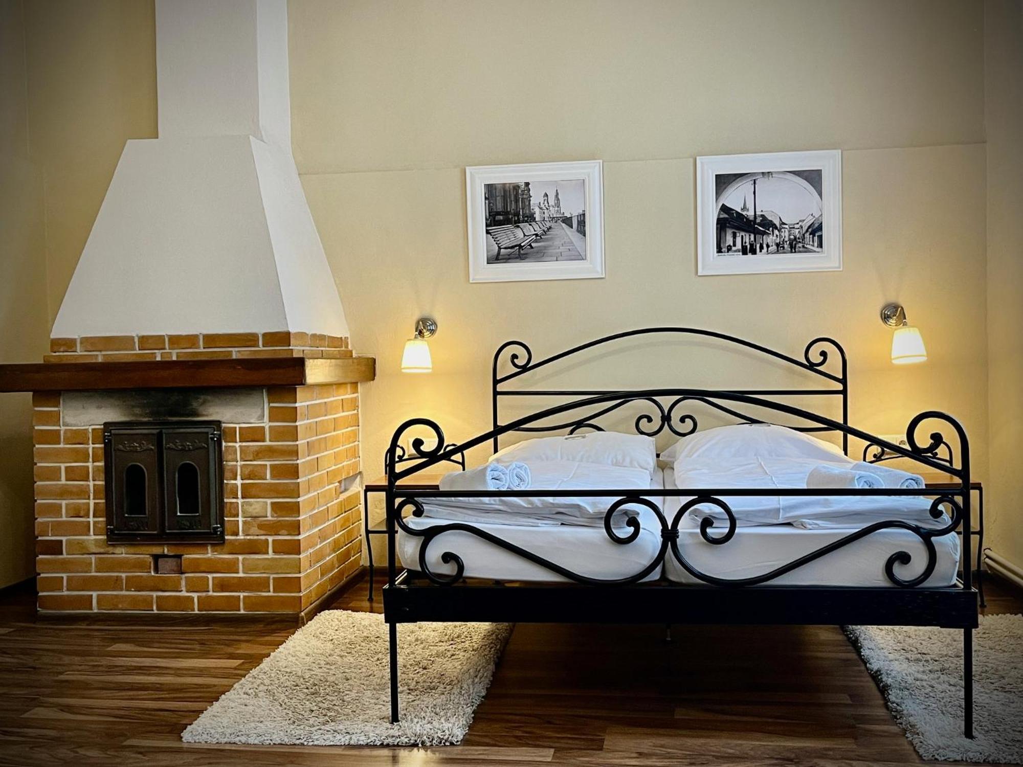 Antonio Old Town Residence Eperjes Kültér fotó